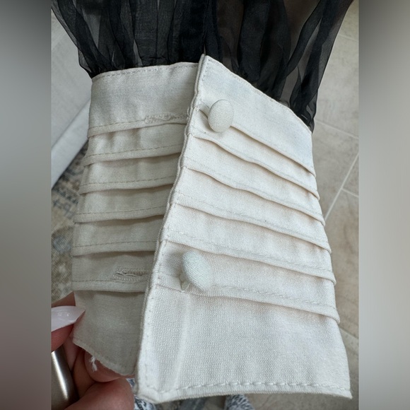 Vici Venetian Embroidered Statement Blouse Feminine Sheer Preppy Ethereal Sz M - Picture 9 of 13